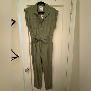 ABERCROMBIE green jumpsuit - size SP - NWT!!